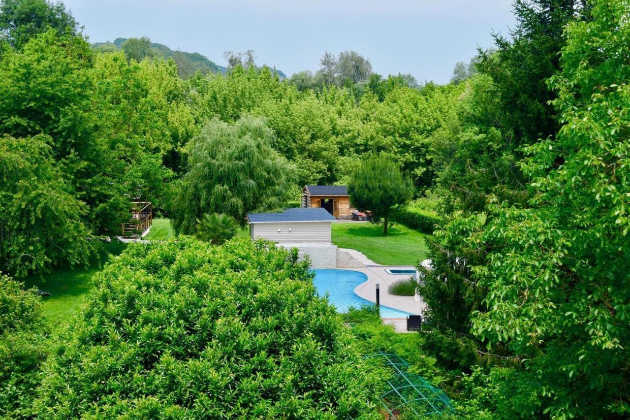 Domaine De Lacave Kültér fotó