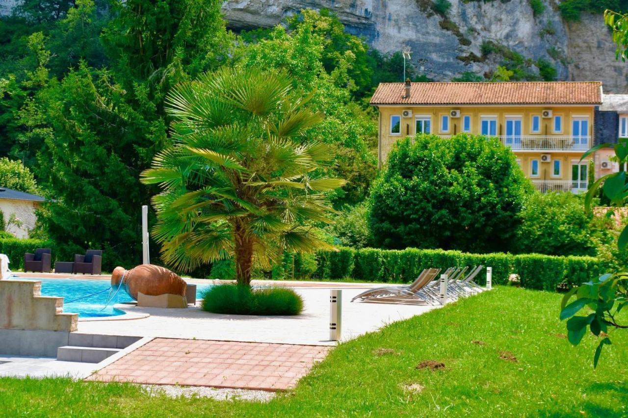 Domaine De Lacave Kültér fotó